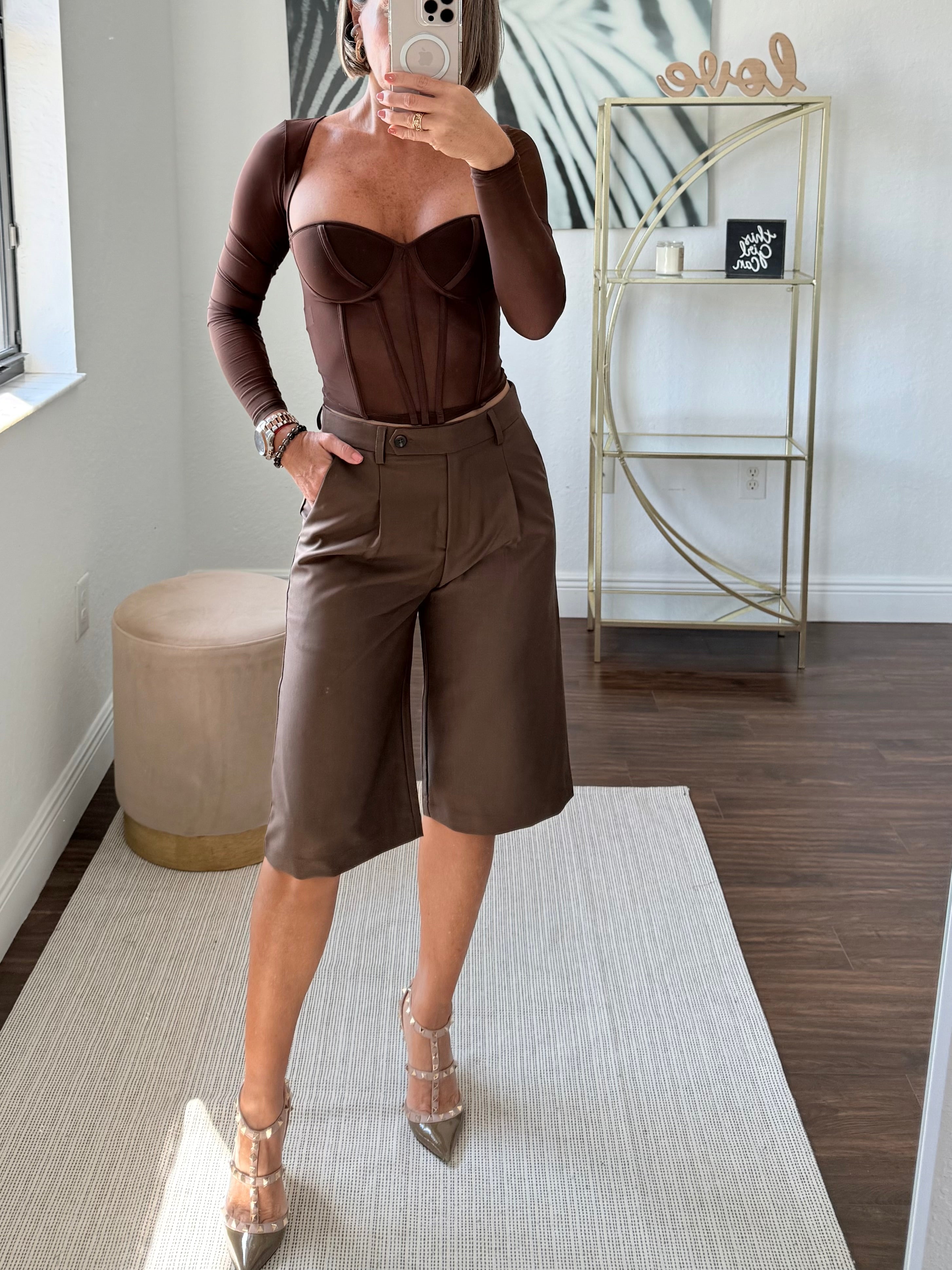 Chic Mocha Bermuda
