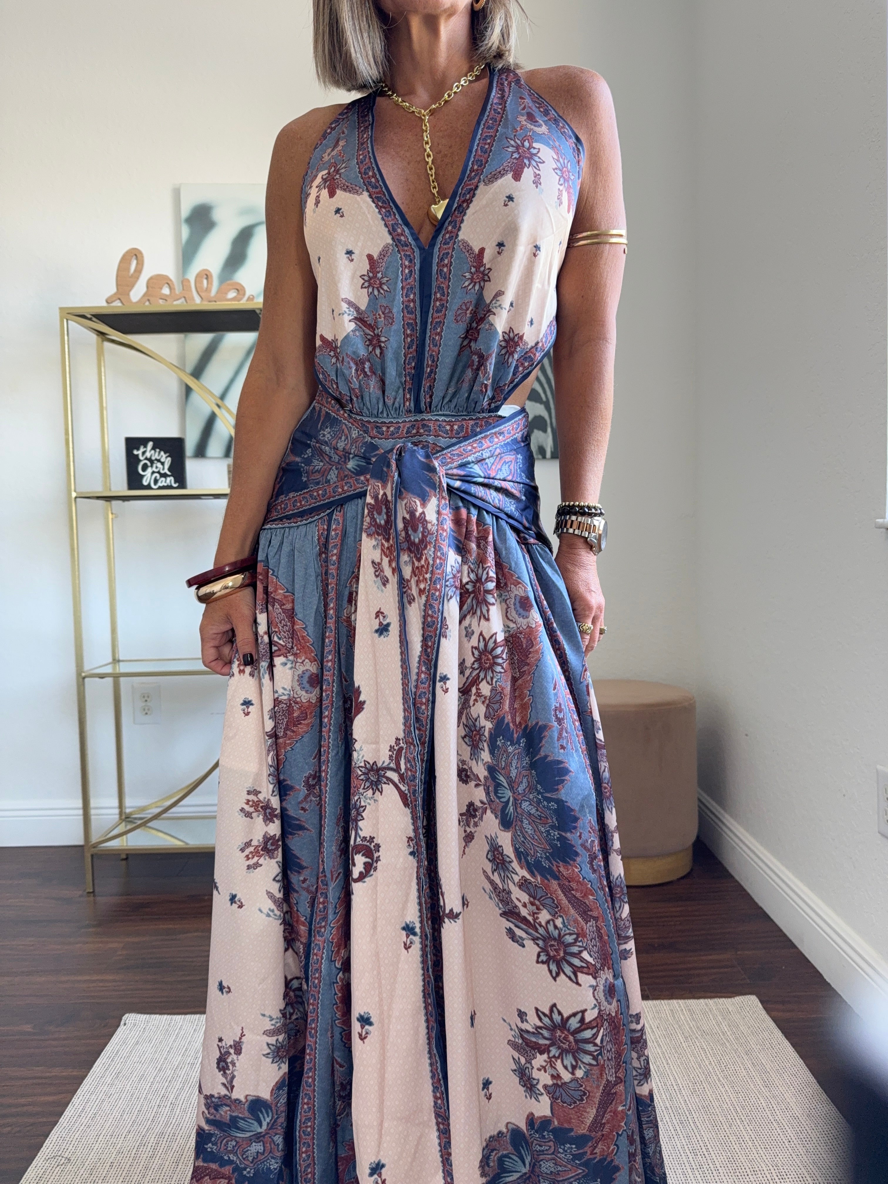 Chic Printed Silk Dress – Daytime Elegance