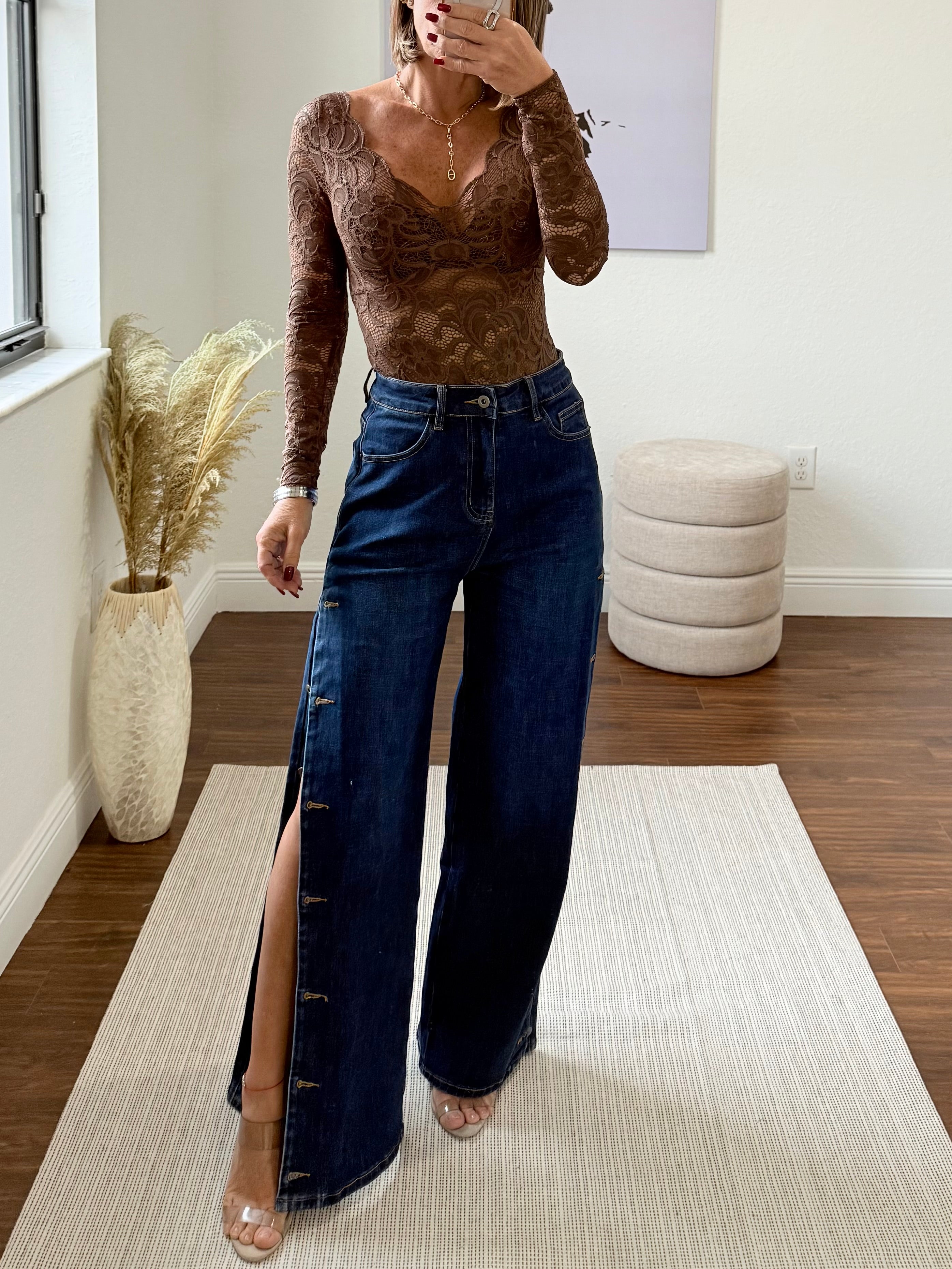 High-Waist Side Button Jeans – Dual Style