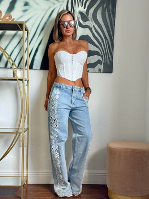 High-Rise Blue Jeans with Exclusive Embroidery – Chic & Stylish