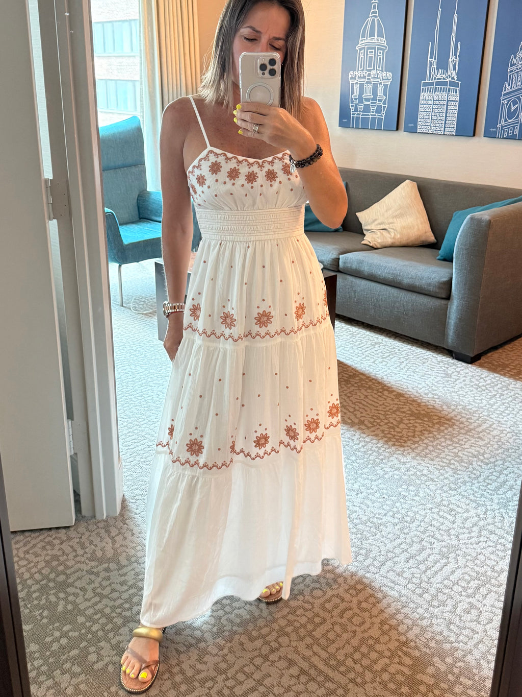 Embroidery sweetheart layered maxi   dress