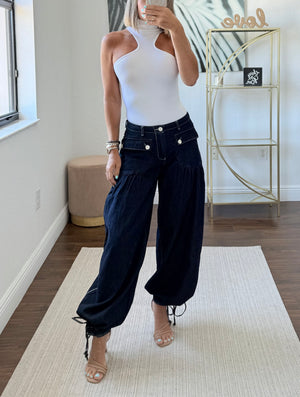 Dark Denim Wide-Leg with Chic Vibes