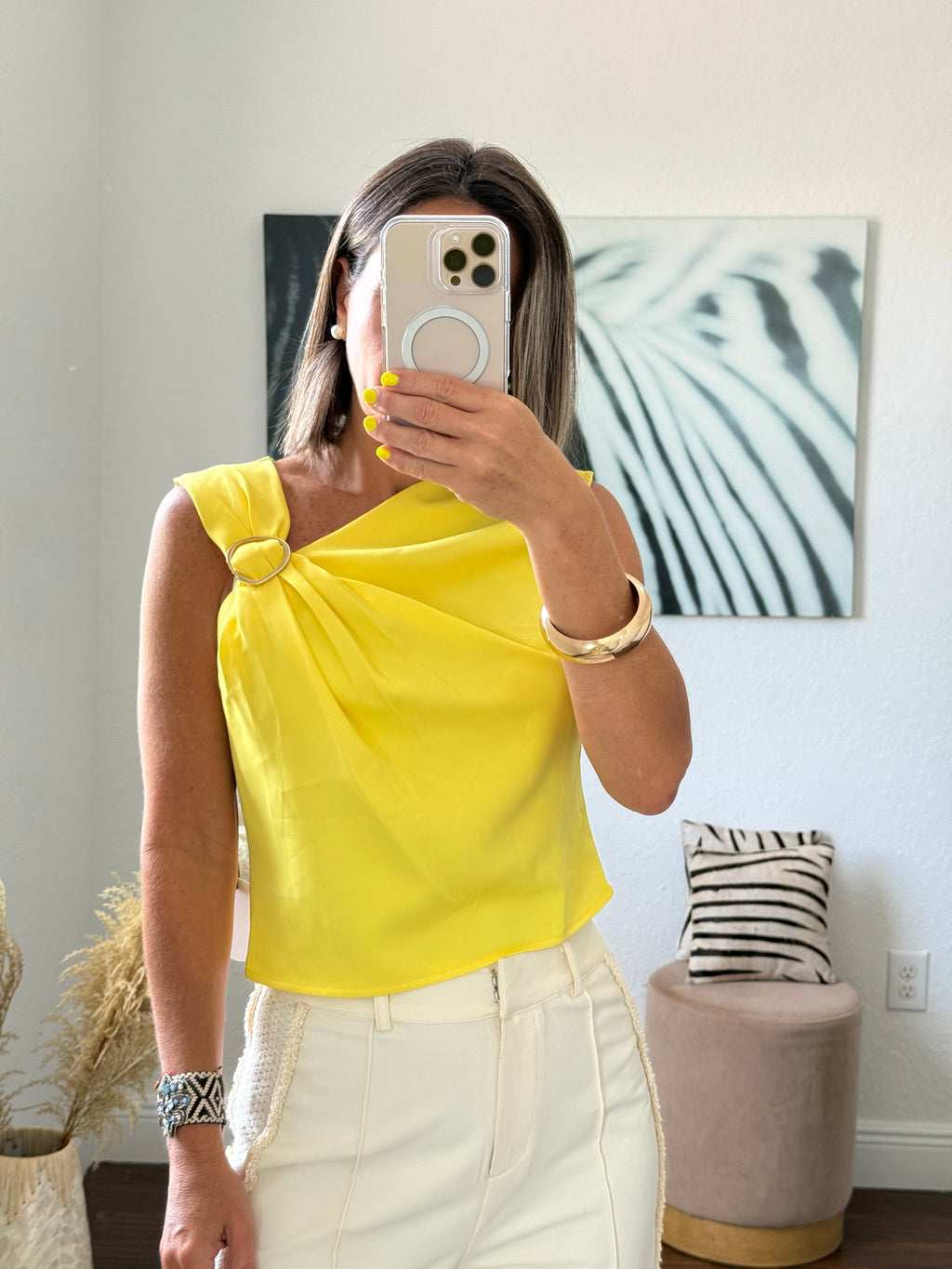 Yellow    honey top