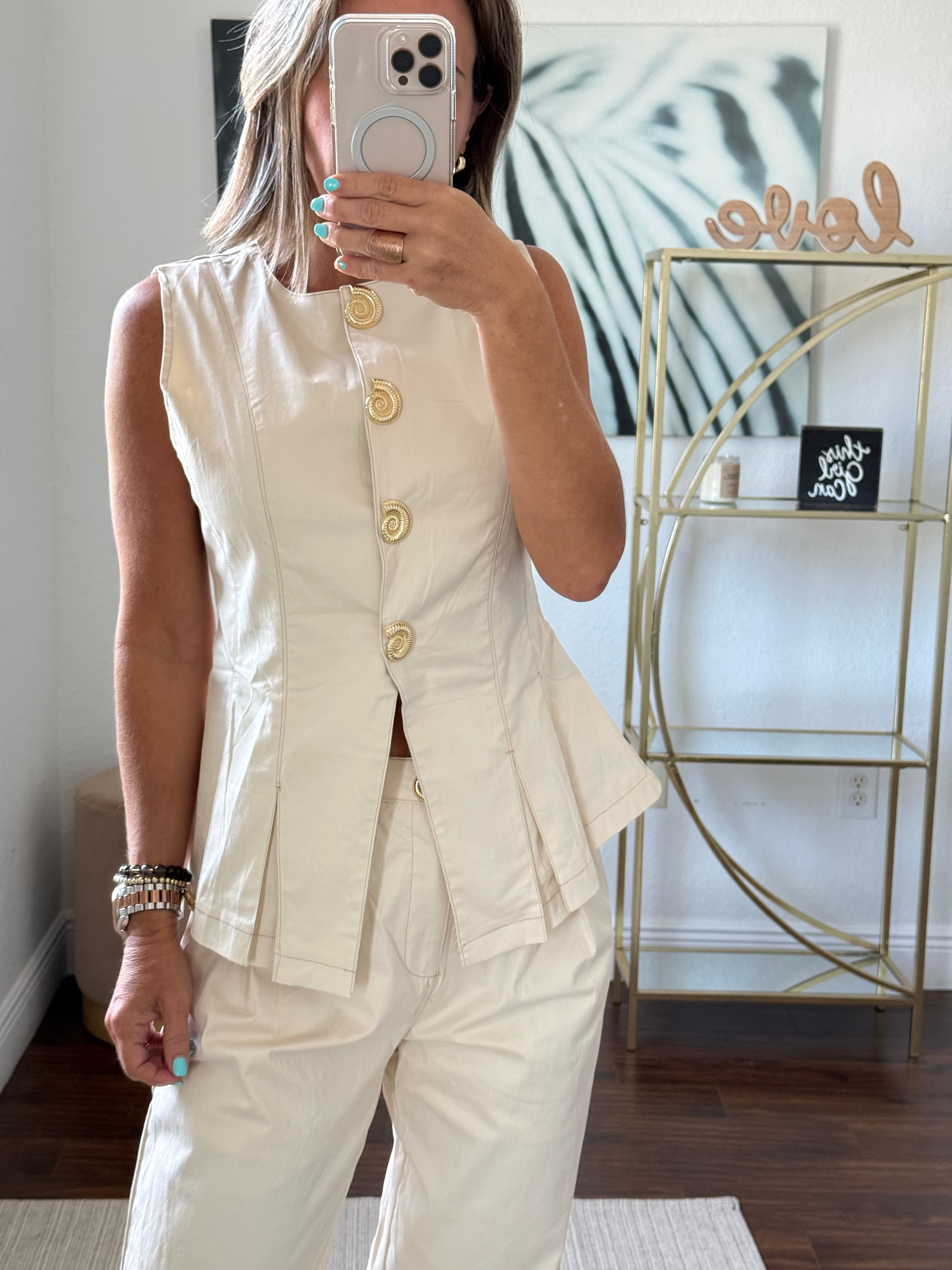 Chic & Casual: Vest + Pants Set