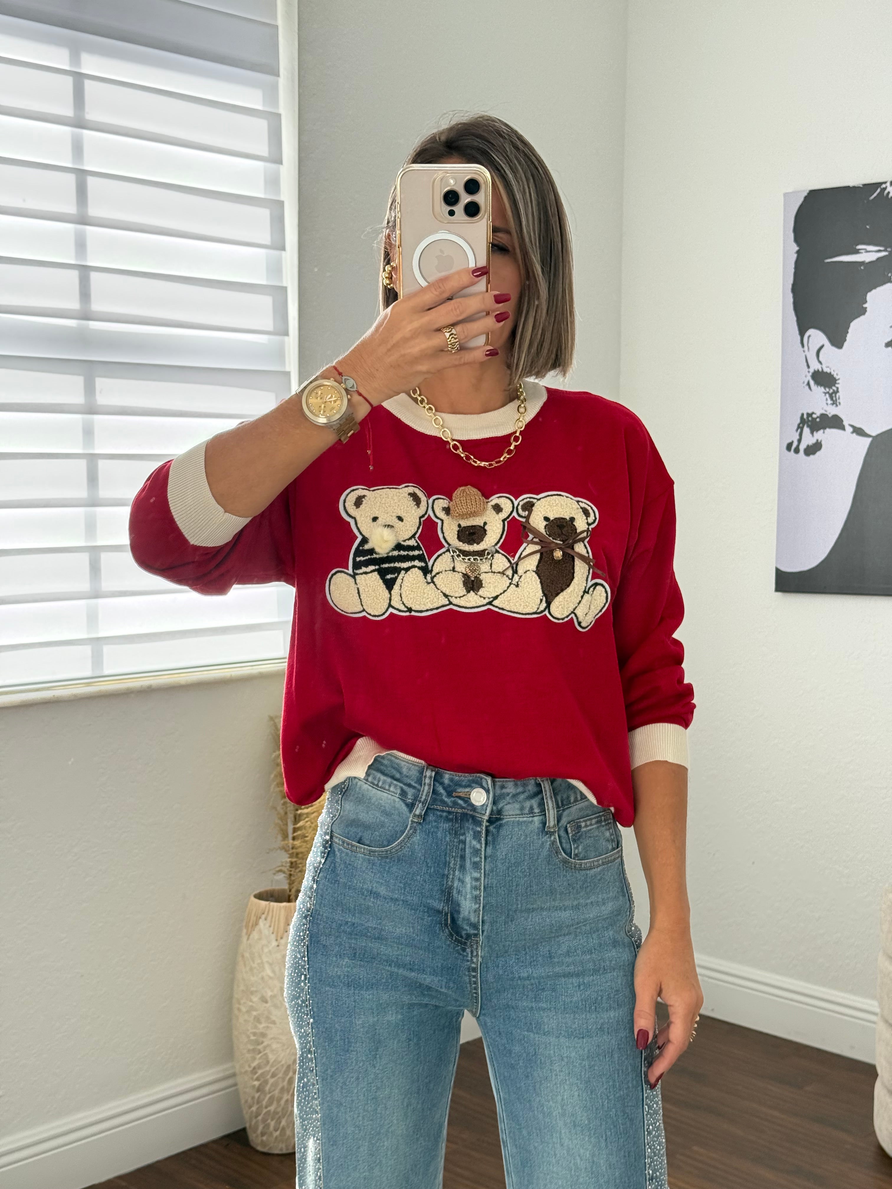 Red bear Sweater