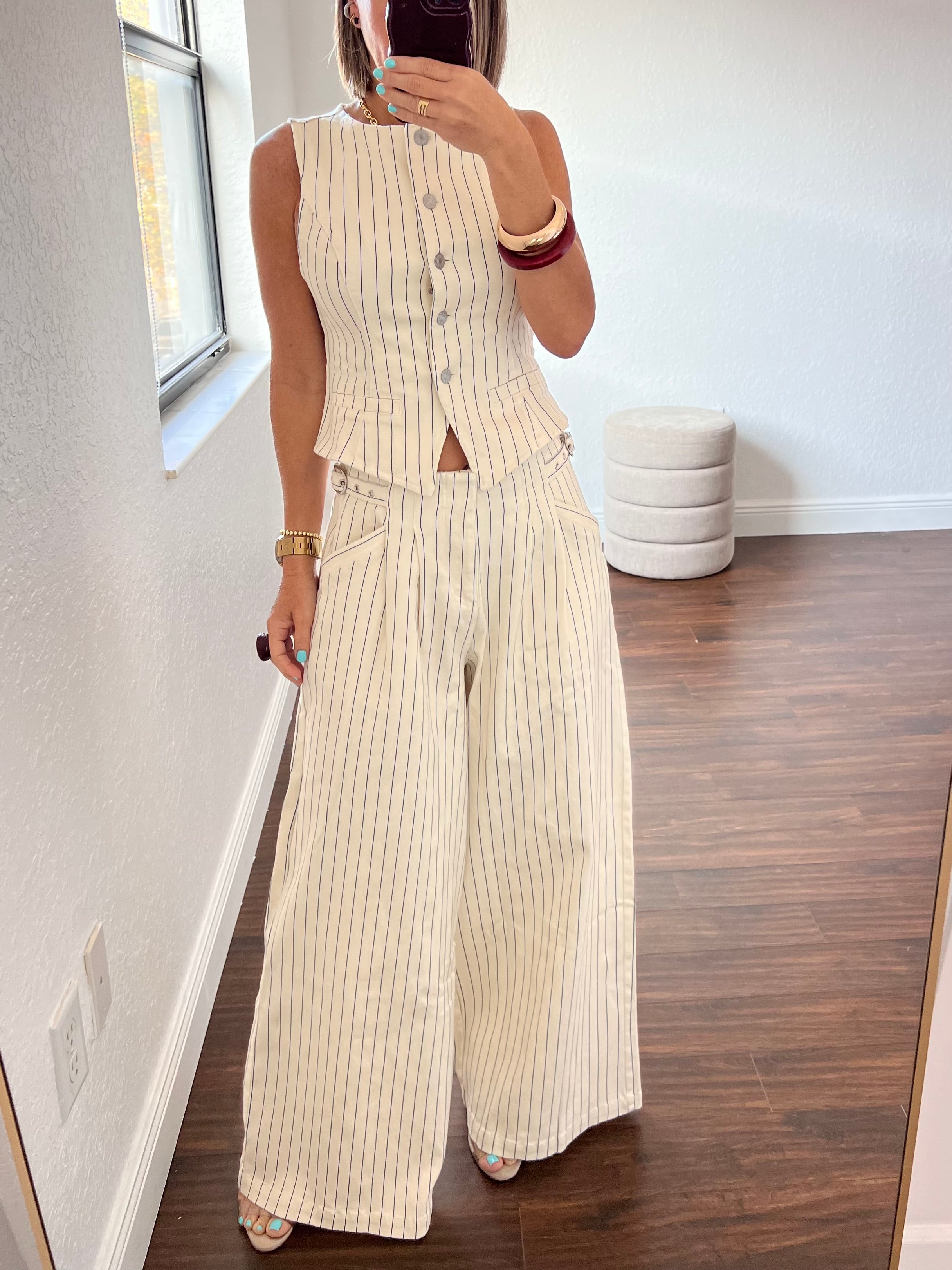 Stripes    Taylor  set with vest
