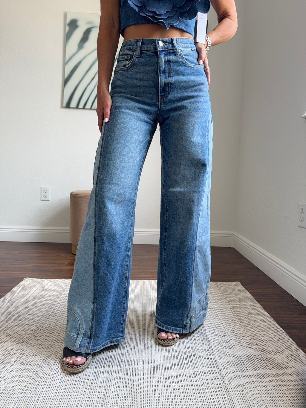 Wide leg  Sculpt Flare – Two-Tone Stretch Denim with Boot Pocket Detail”