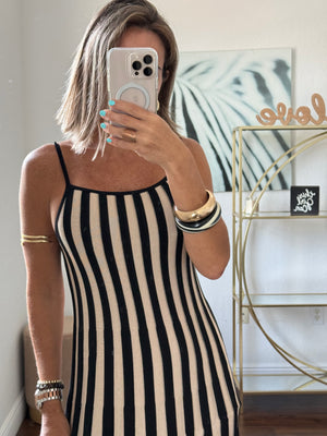 Long Knit Stripe Dress Black & Nude – Chic & Versatile