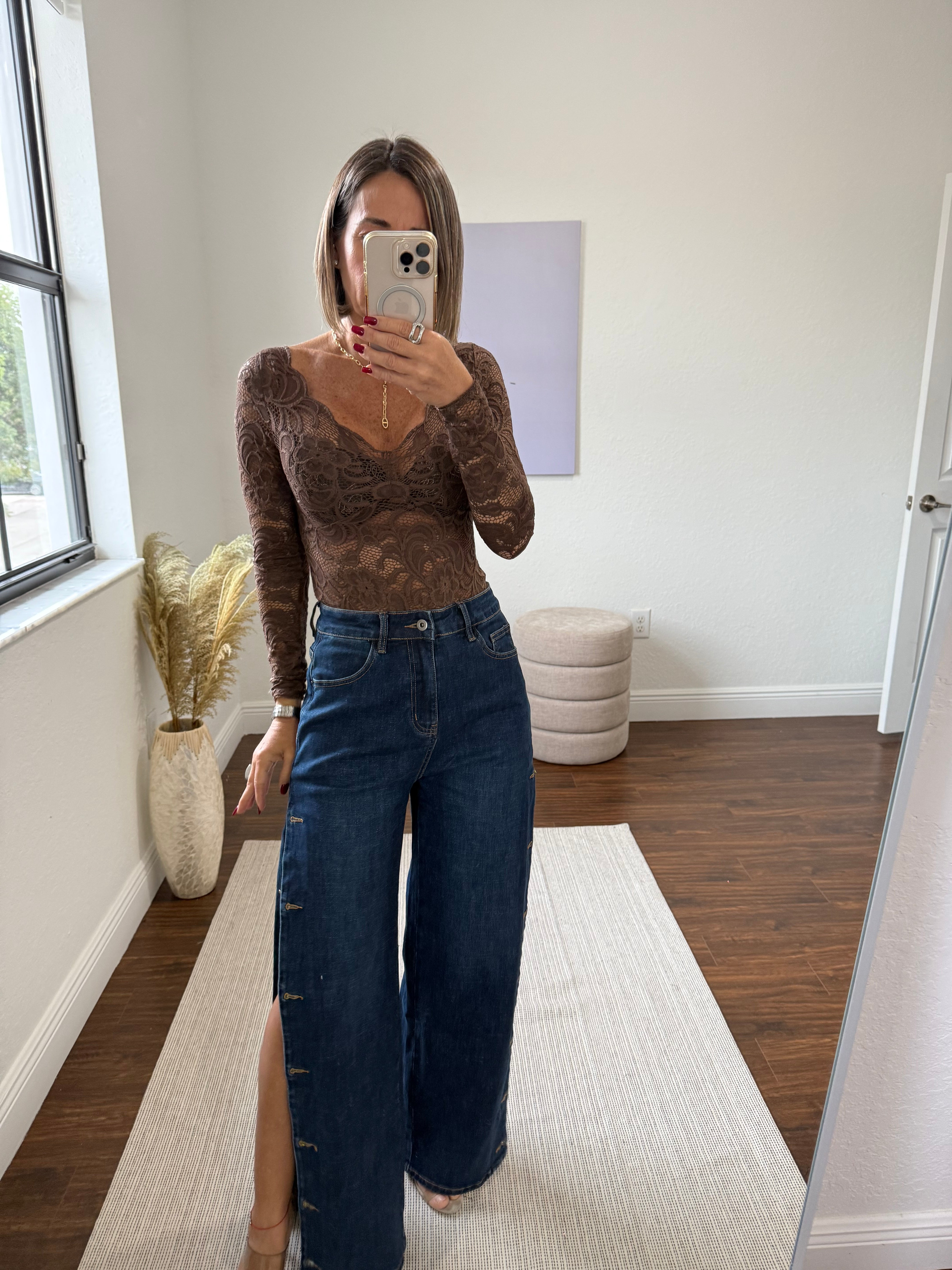 High-Waist Side Button Jeans – Dual Style