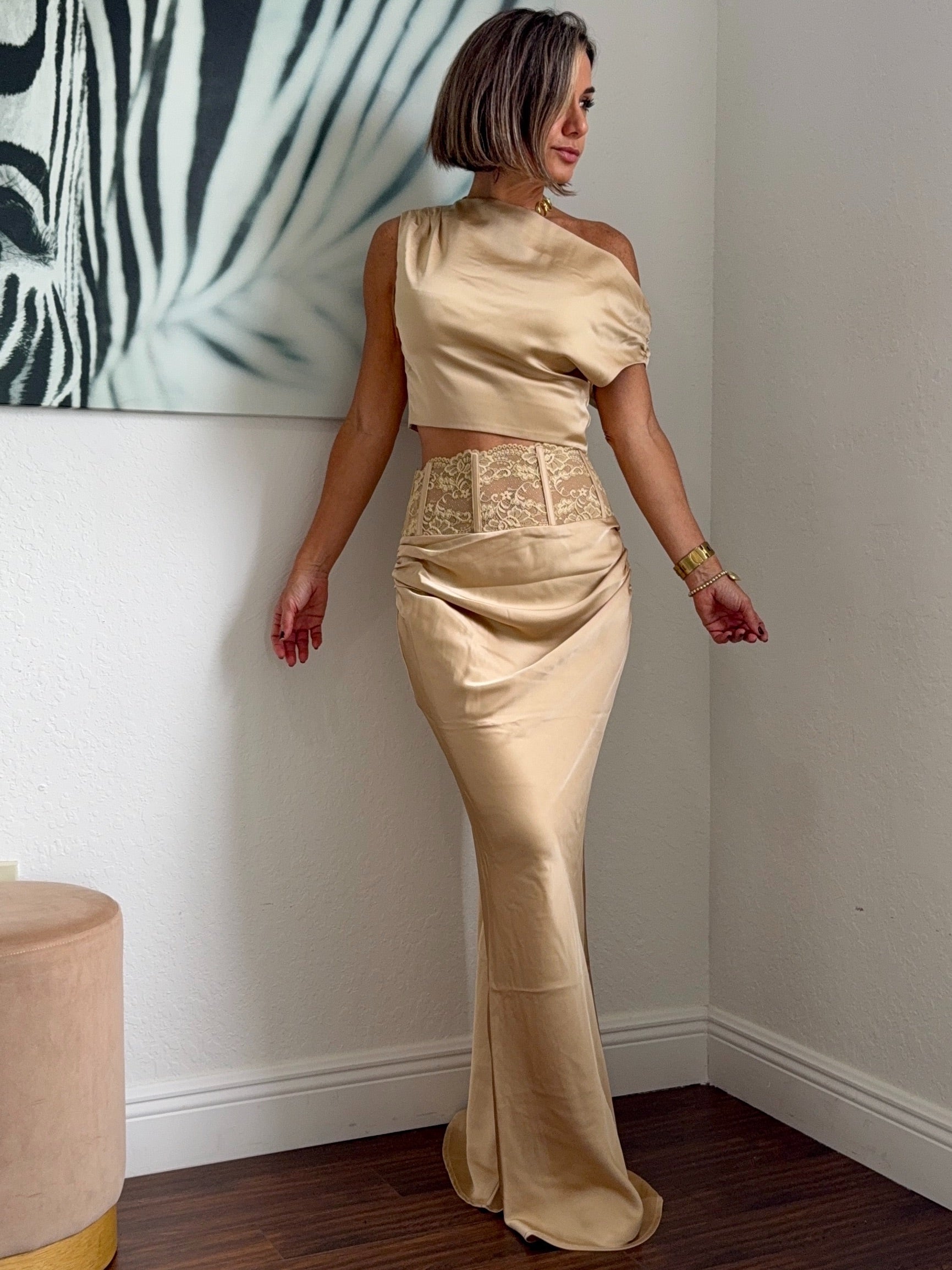 ✨ Golden Silk Elegance Set ✨