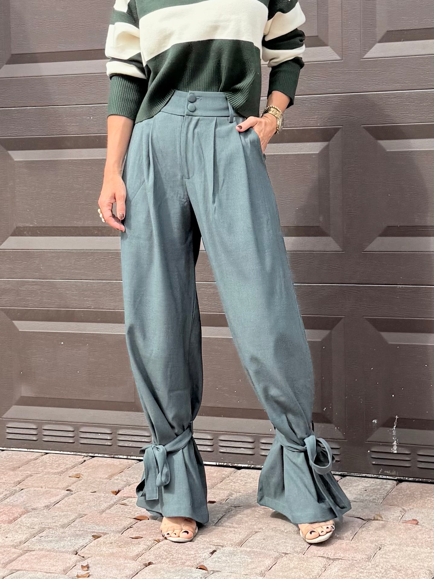 Green aladdin pants