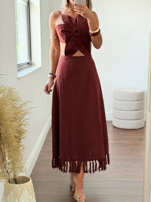 Mocha Linen Dress with Floral Detail – Modern Sophistication