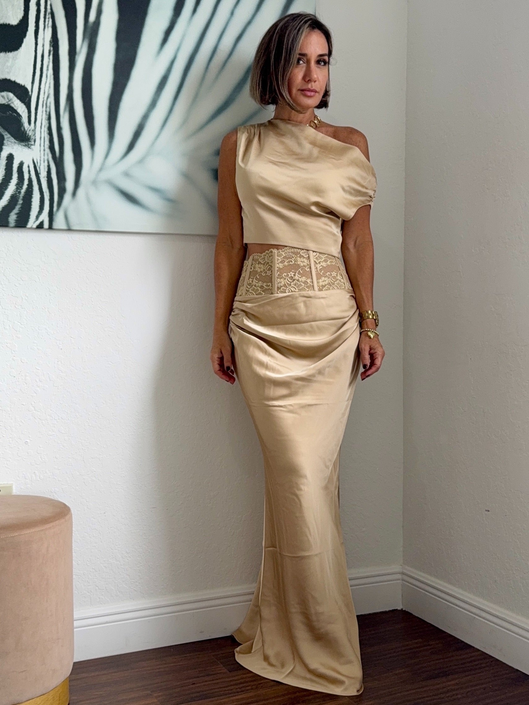 ✨ Golden Silk Elegance Set ✨