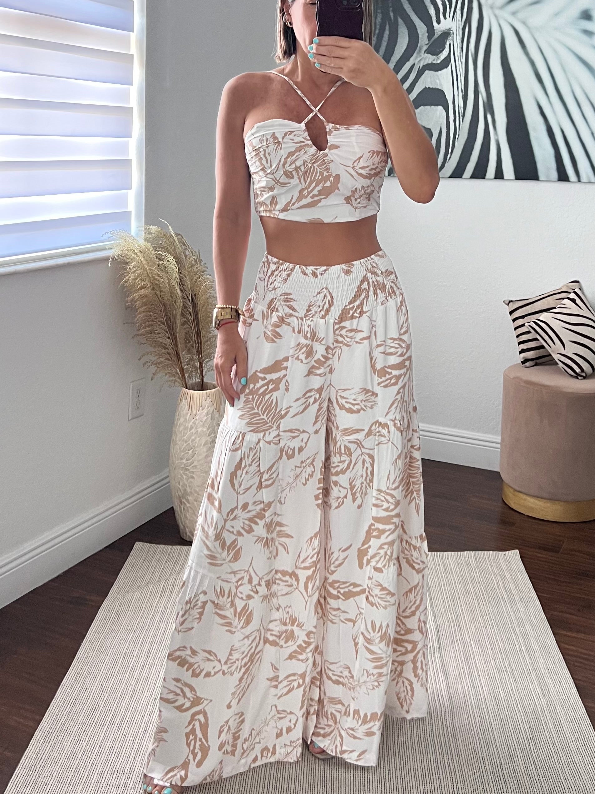 Nude   CROP TOP PANTS SET