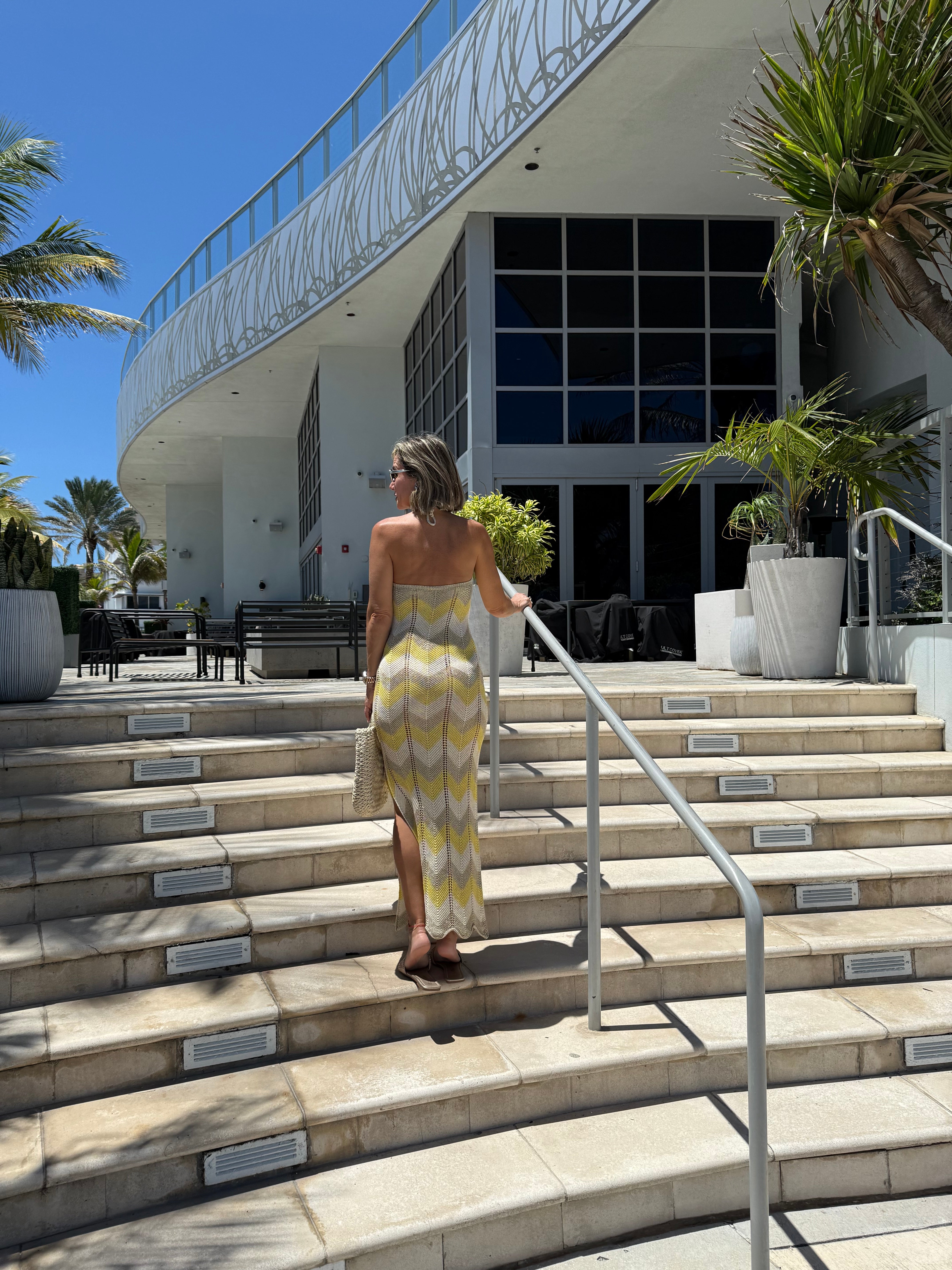Knit yellow    dress