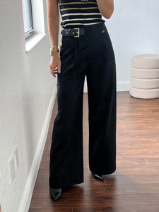 Black   pants
