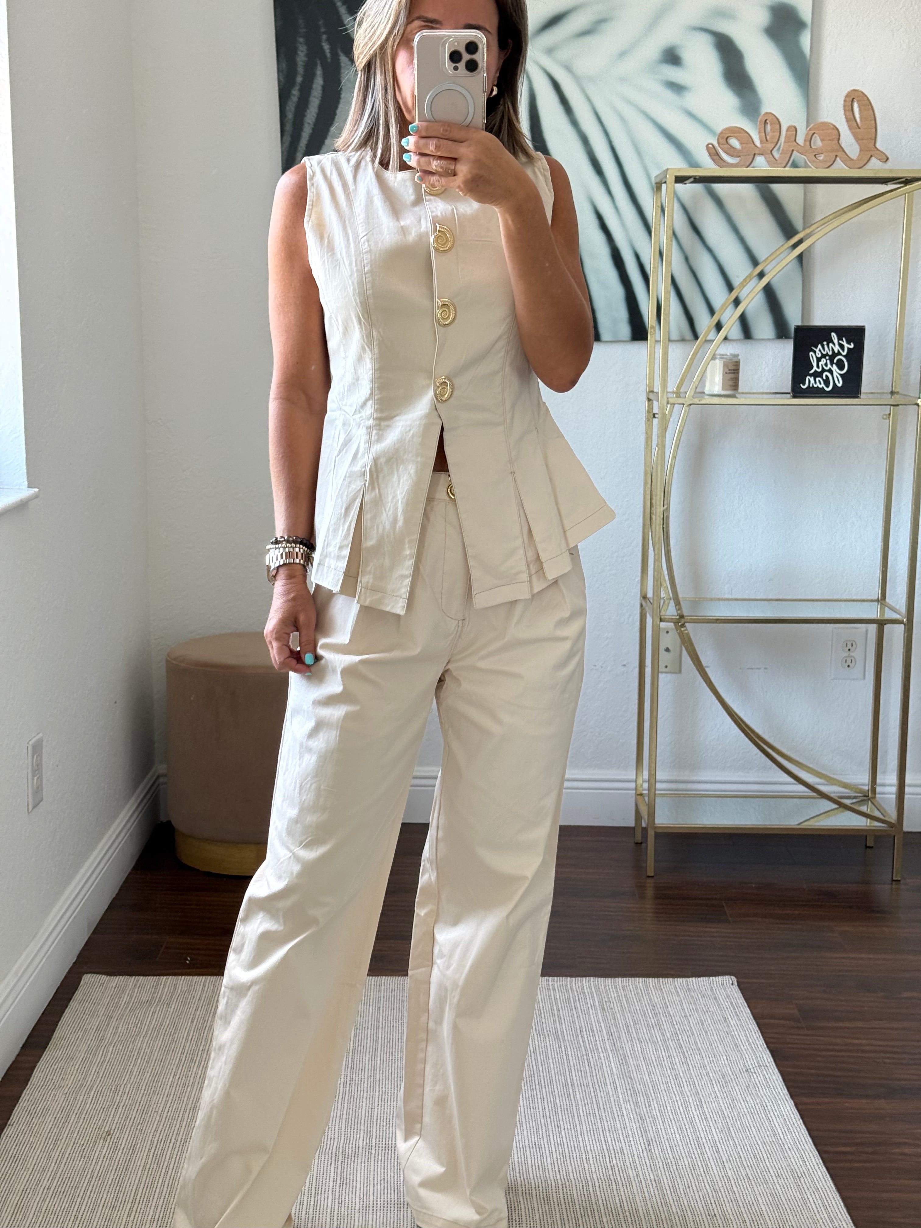 Chic & Casual: Vest + Pants Set