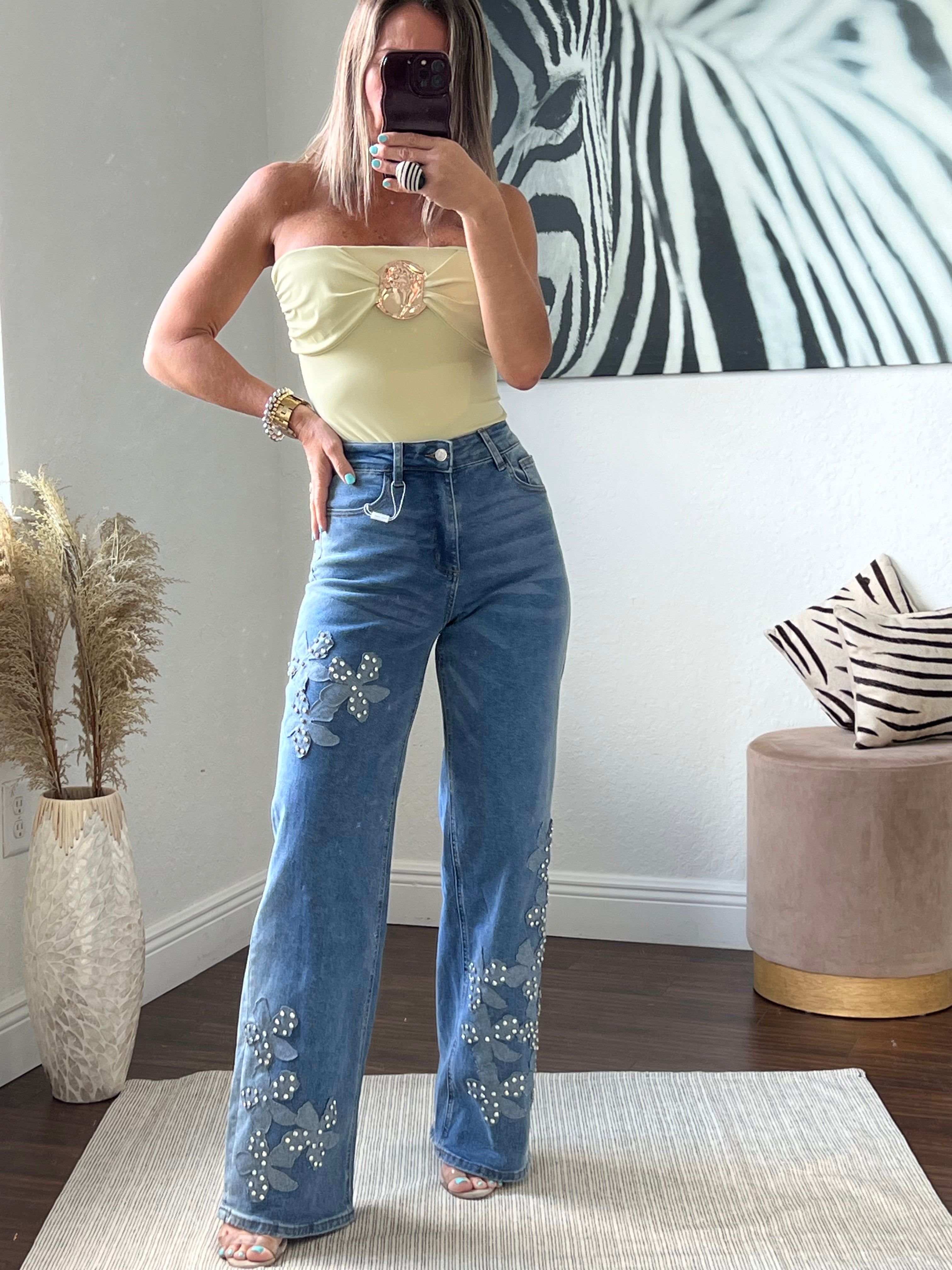 Flowers    jeans