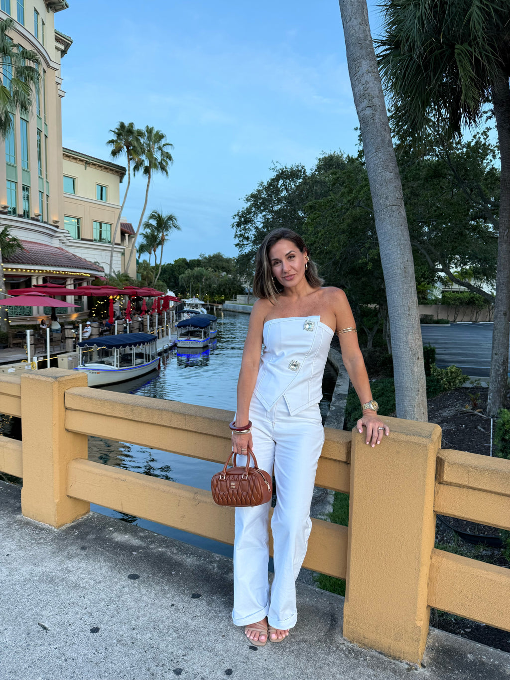 White   Taylor  set with strapless vest