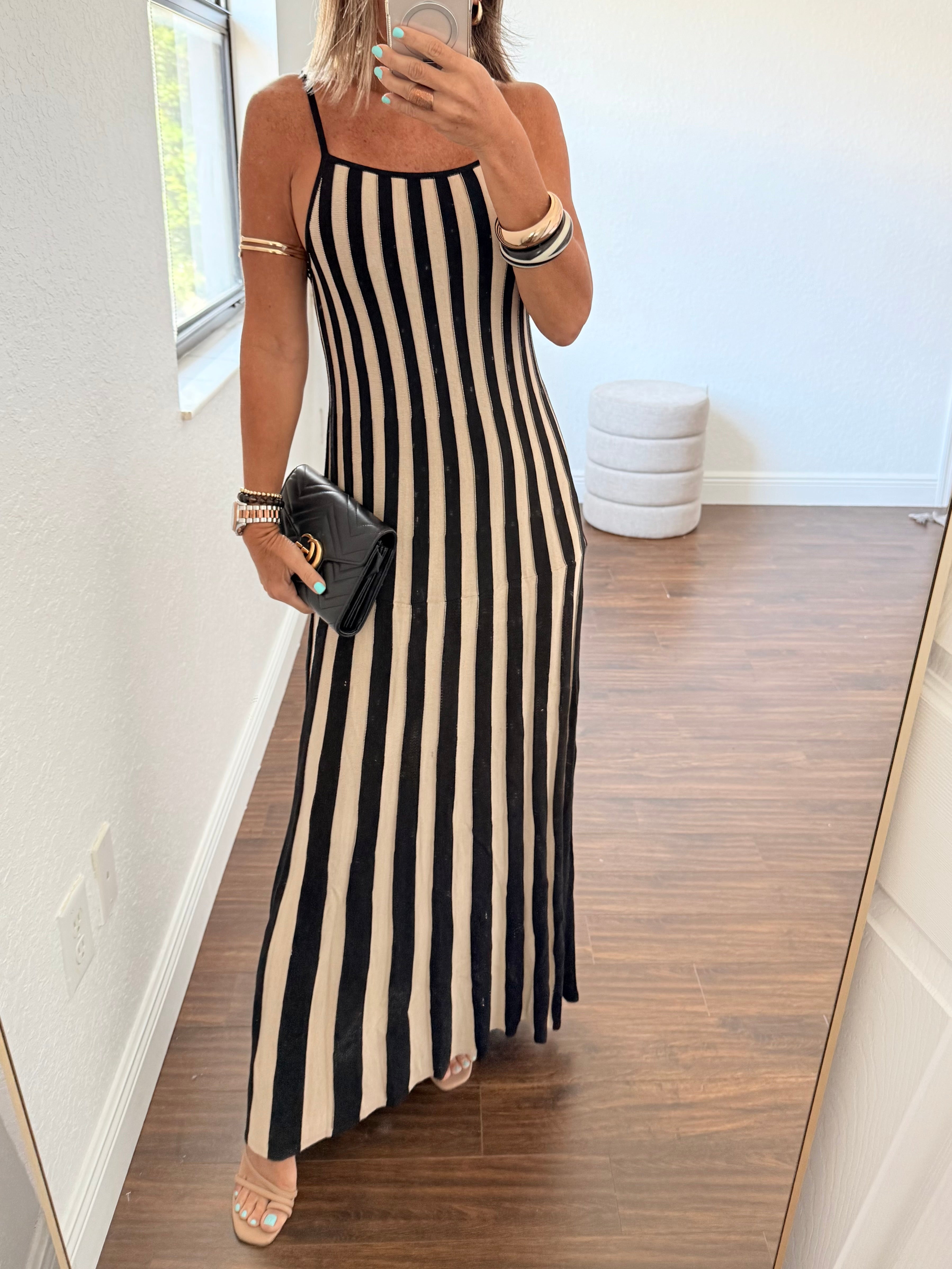 Long Knit Stripe Dress Black & Nude – Chic & Versatile